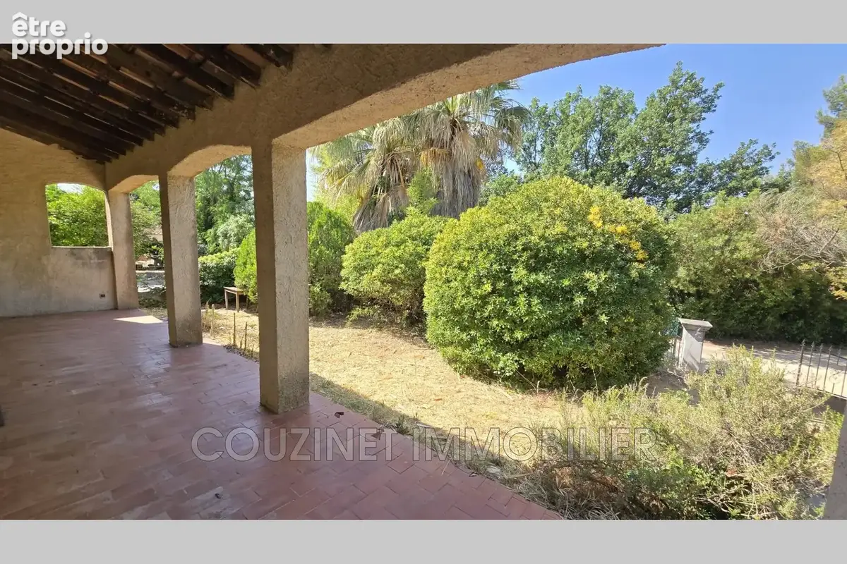 Maison 5 pièces 113 m² à vendre à Le Beausset (83330) - photo 3