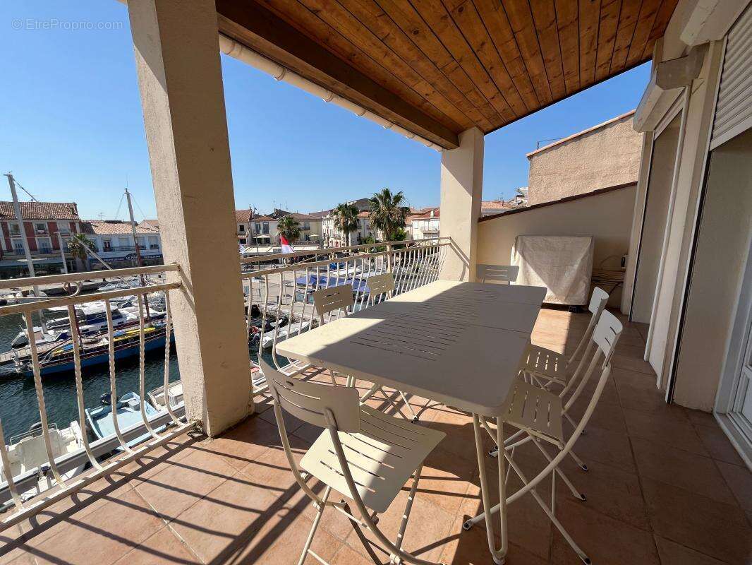 Meze, Appartement avec exceptionnel et rarissime emplacement sur le port - photo 29