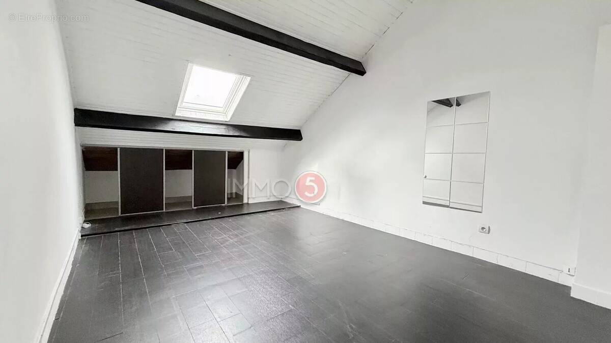 Appartement à LE RAINCY