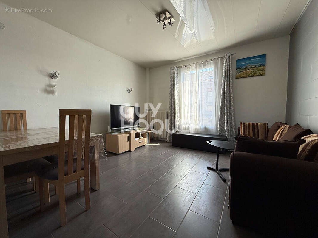 Maison à GRETZ-ARMAINVILLIERS