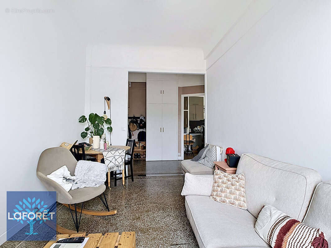 Appartement à LE CANNET