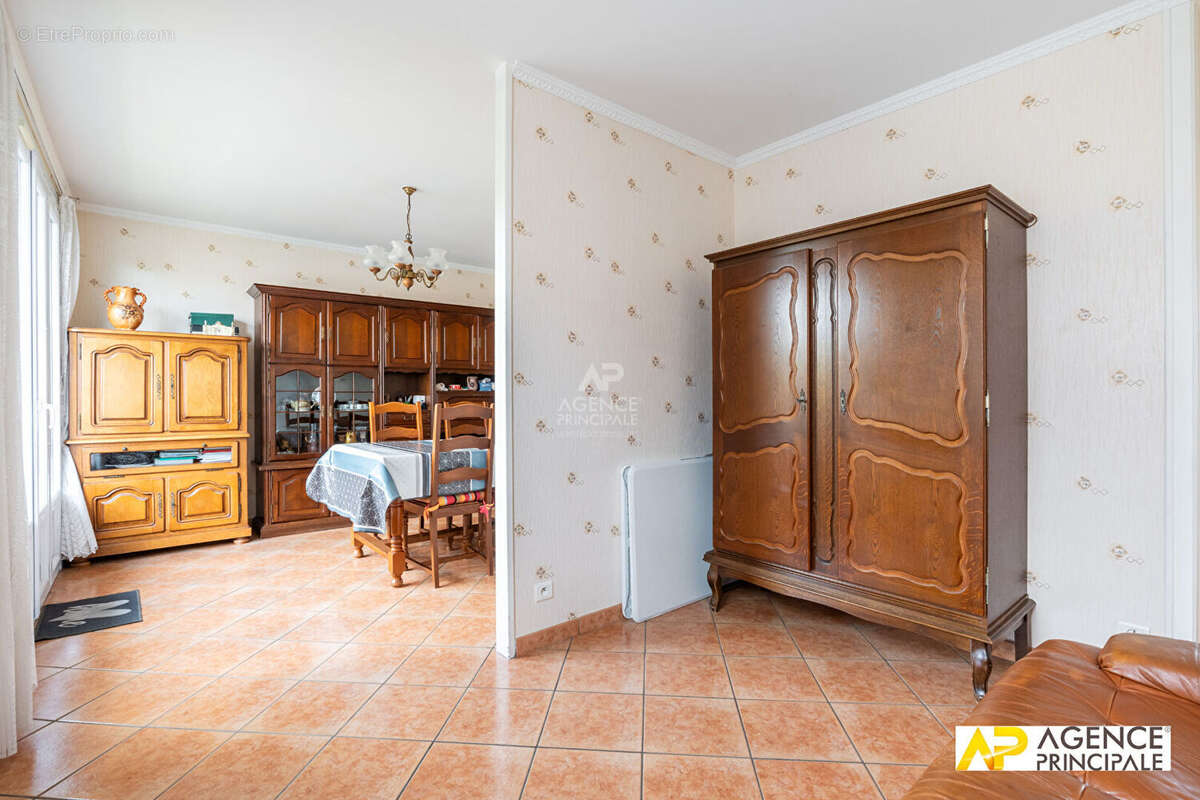 Appartement Le Mesnil Le Roi 3 pièce(s) 66 m2 - photo 11