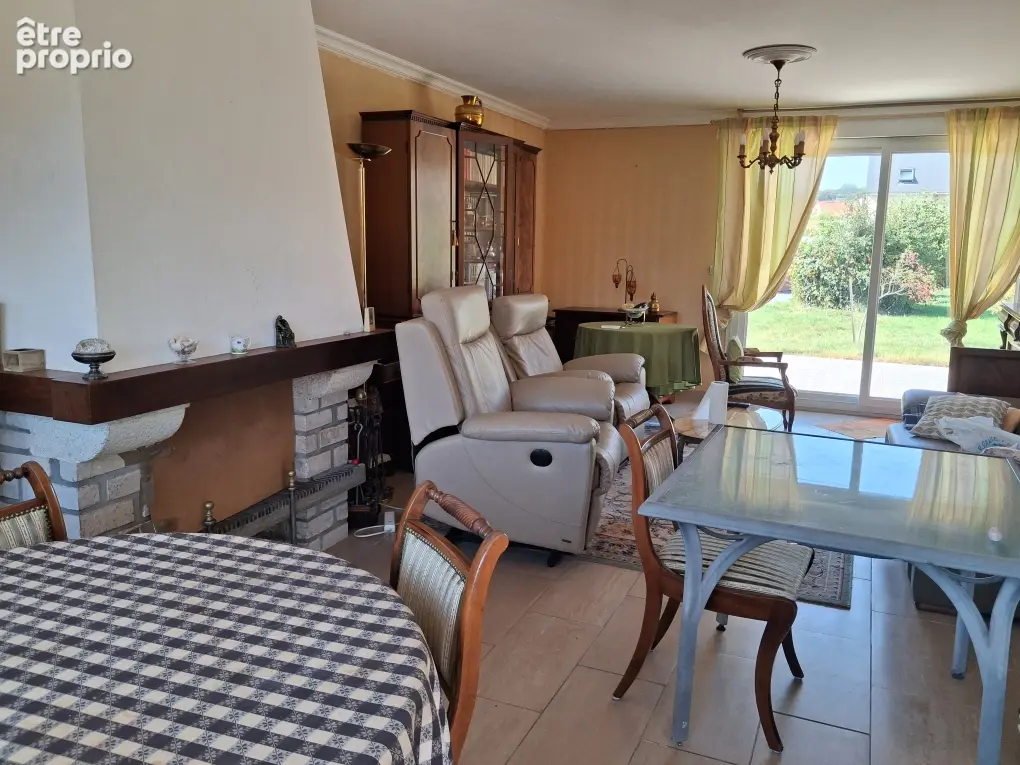 Maison sur Quettehou de plain-pied avec 3 chambres et garage ! - photo 4