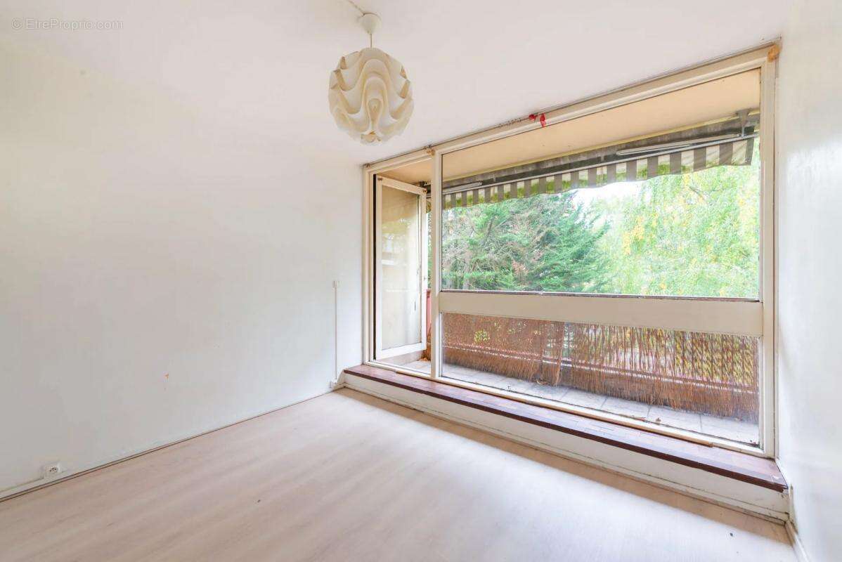 Appartement à STAINS