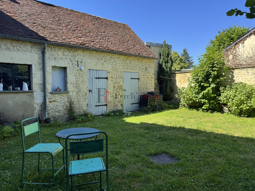 Charmante maison de bourg en village avec commerces - photo 2