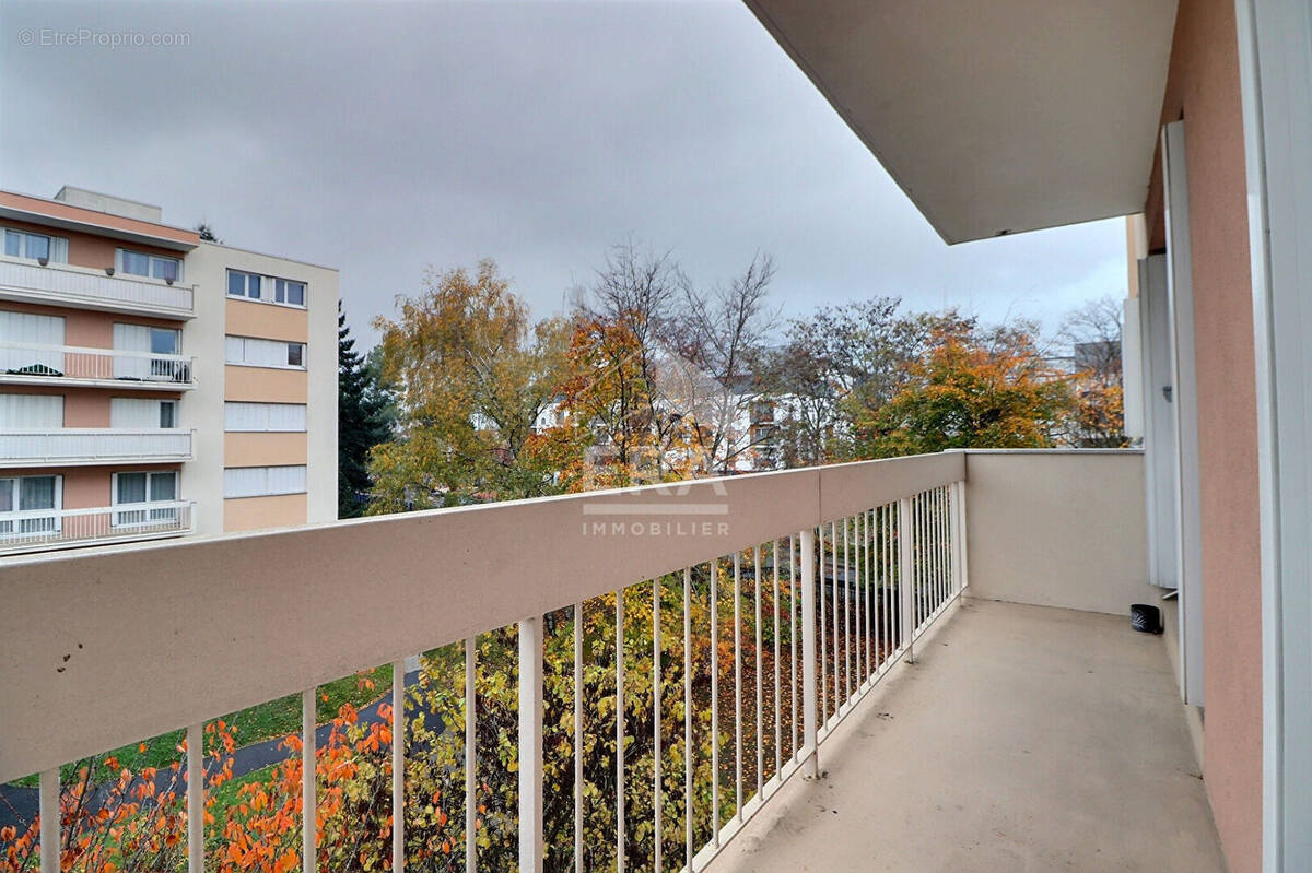 Appartement à TAVERNY