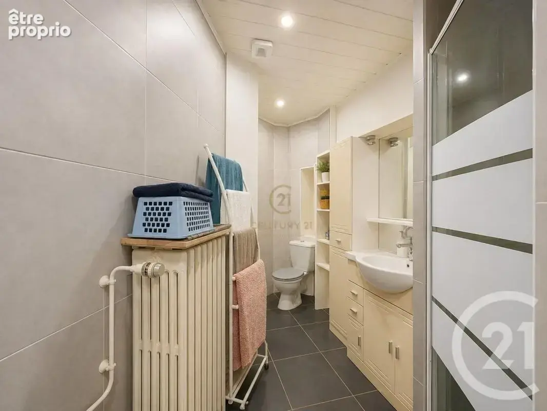 Maison 7 pièces 180 m² à vendre à Grigny (69520) - photo 11