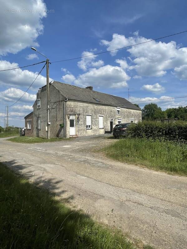 Maison à OHAIN