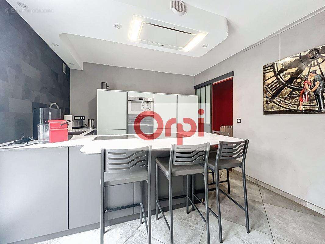 Maison à MARCOUSSIS