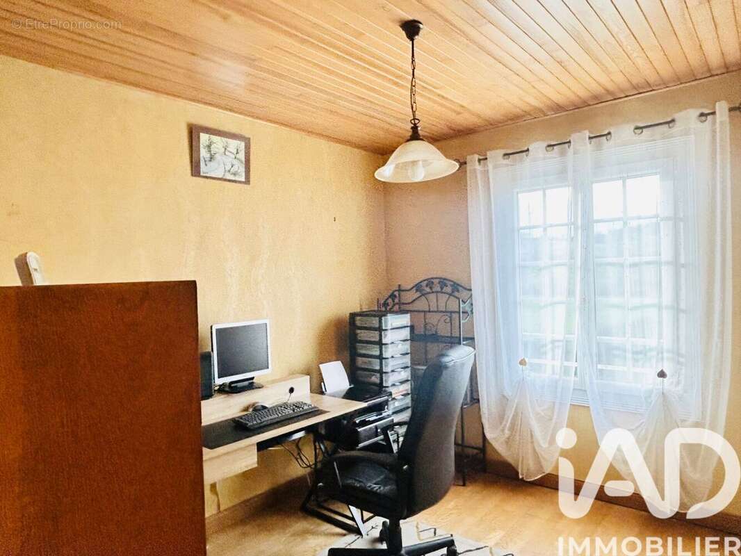 Photo 7 - Maison à NEUVILLE-FERRIERES