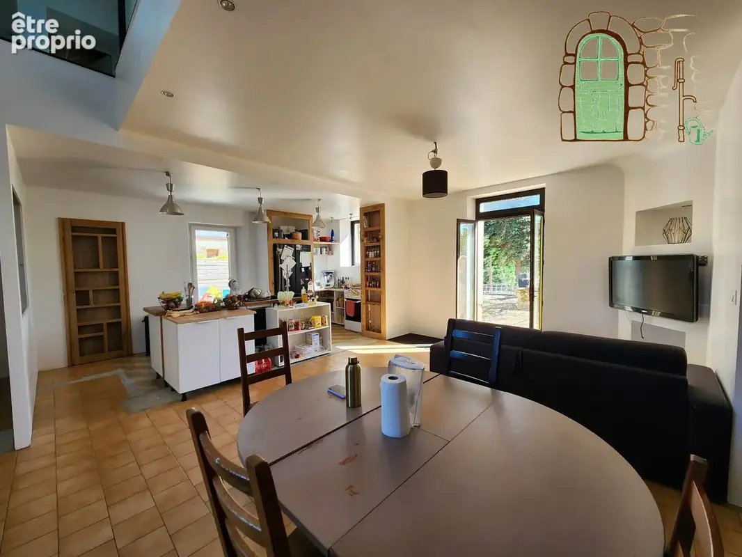 Maison 6 pièces 157 m² à vendre à Rahay (72120) - photo 1