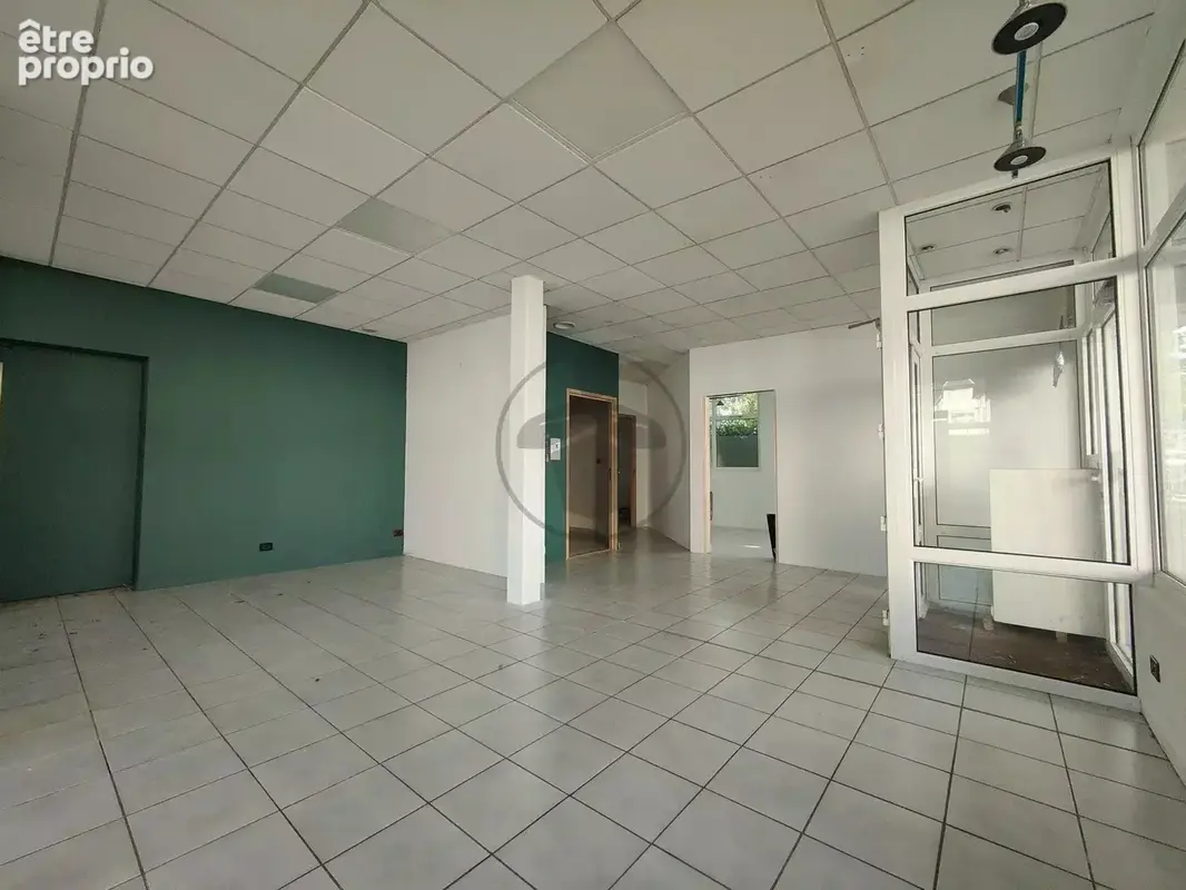 Vente Bureau-local Baume-les-dames(25110) 99 000ï¿œ - photo 3
