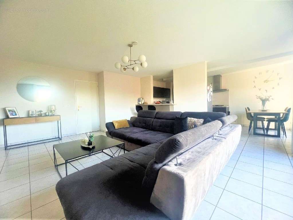 Appartement à ANNECY-LE-VIEUX