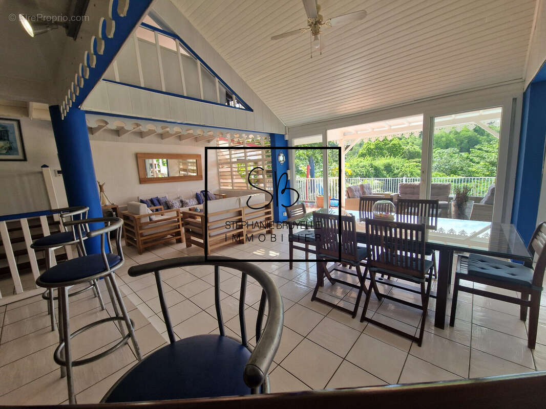 Maison à SCHOELCHER