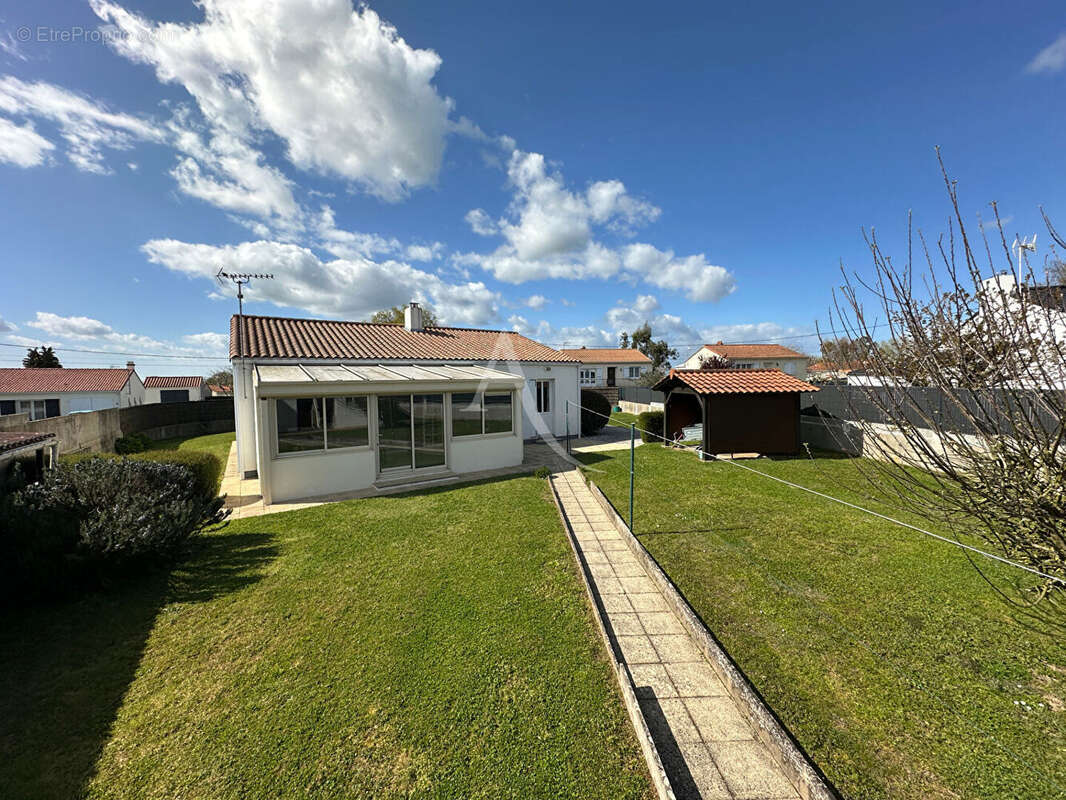 Maison à AIZENAY