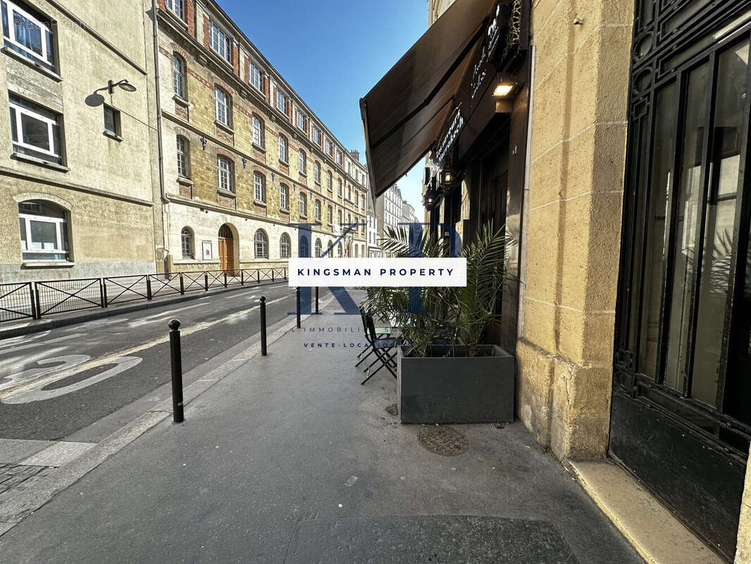 Appartement à PARIS-10E