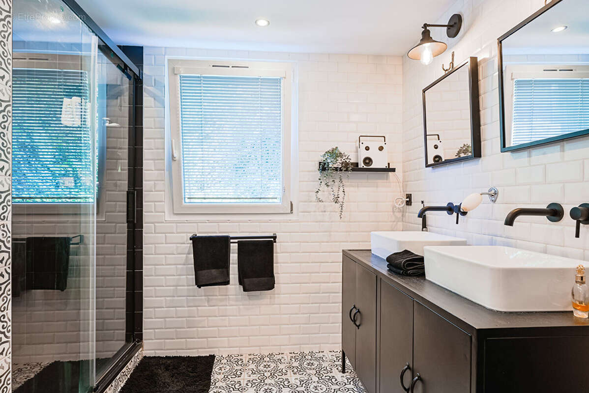 Maison à SAINT-PEE-SUR-NIVELLE