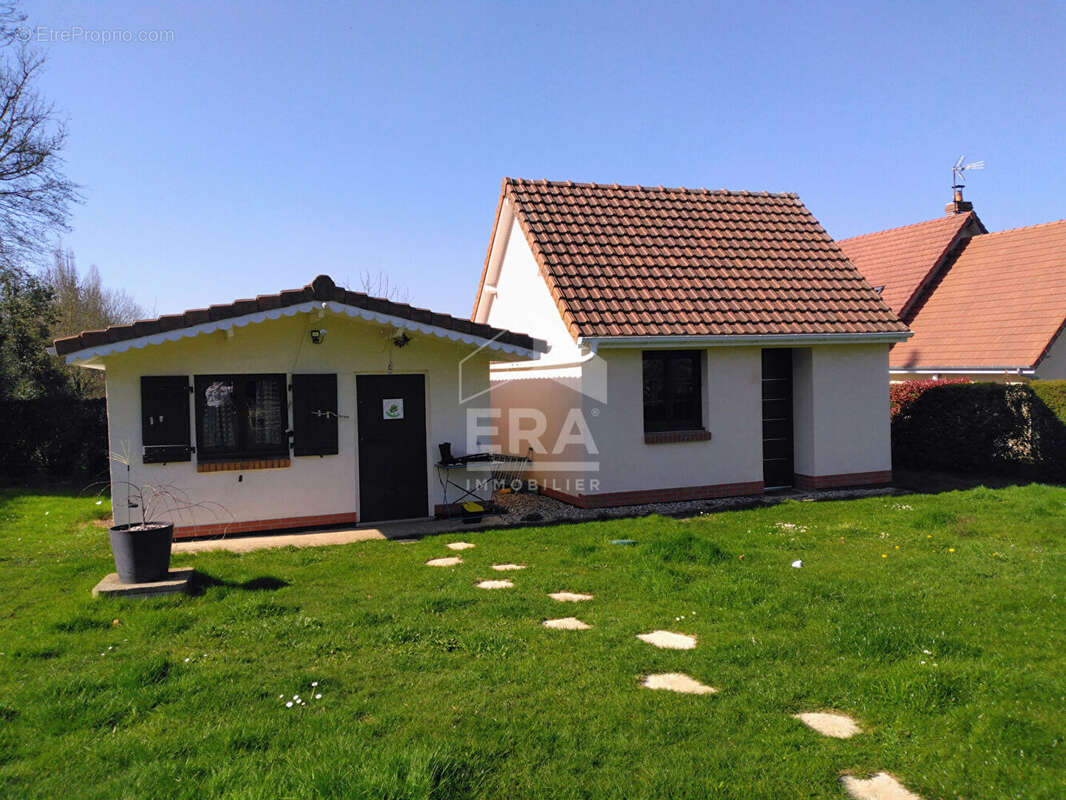 Maison à FREULLEVILLE