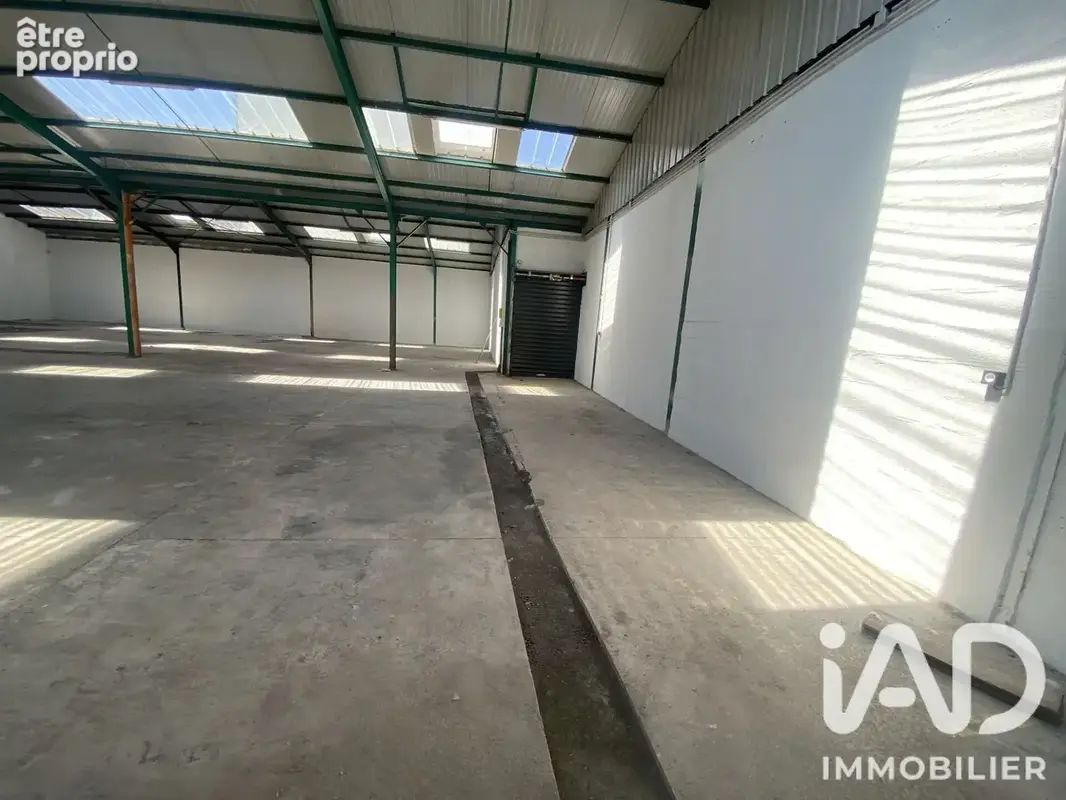 Photo 1 - Parking à WASQUEHAL