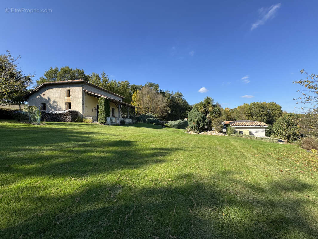 Maison à CASSENEUIL