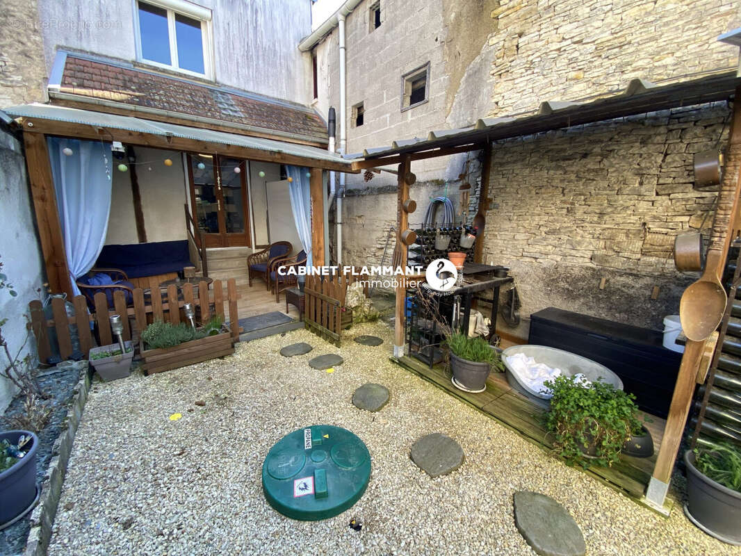 Maison à MUSSY-SUR-SEINE