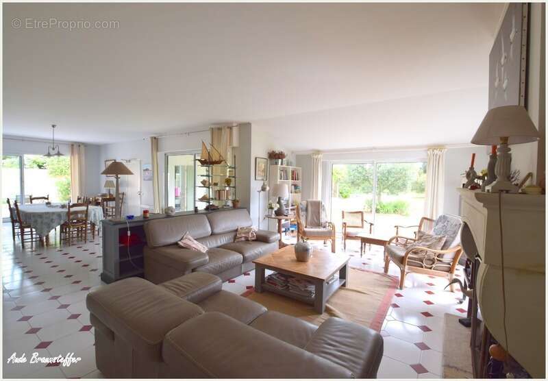 Maison à vendre 9 pièces LES PORTES EN RE (17), 7 chambres, à 2' des plus belles plages - photo 3