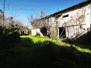 Maison à SAINT-CHRISTOLY-DE-BLAYE