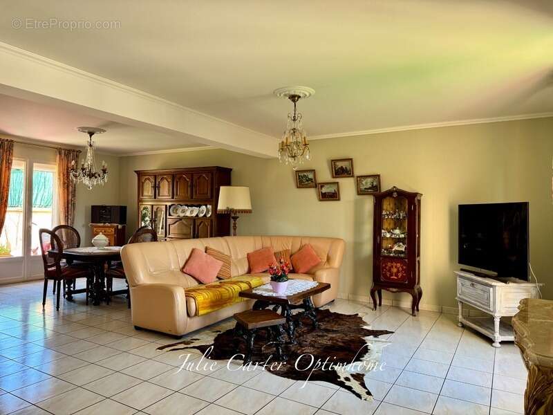 Maison à SABLE-SUR-SARTHE