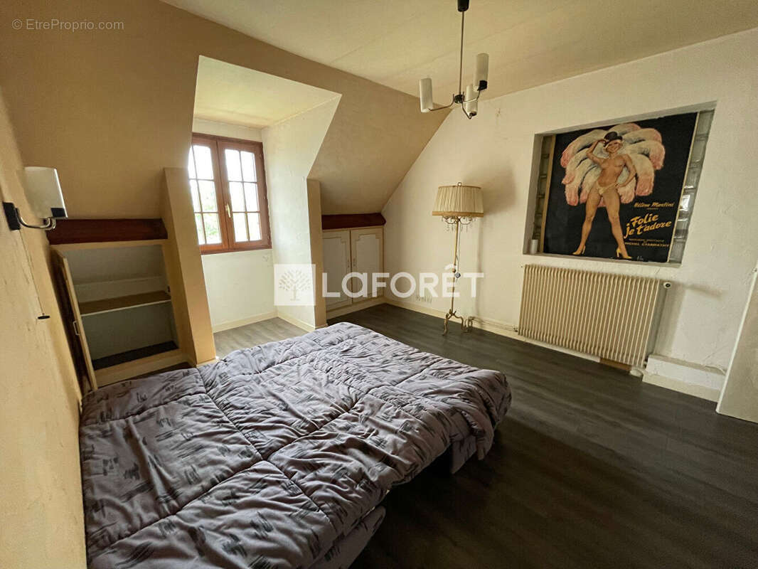 Maison à PONTAULT-COMBAULT