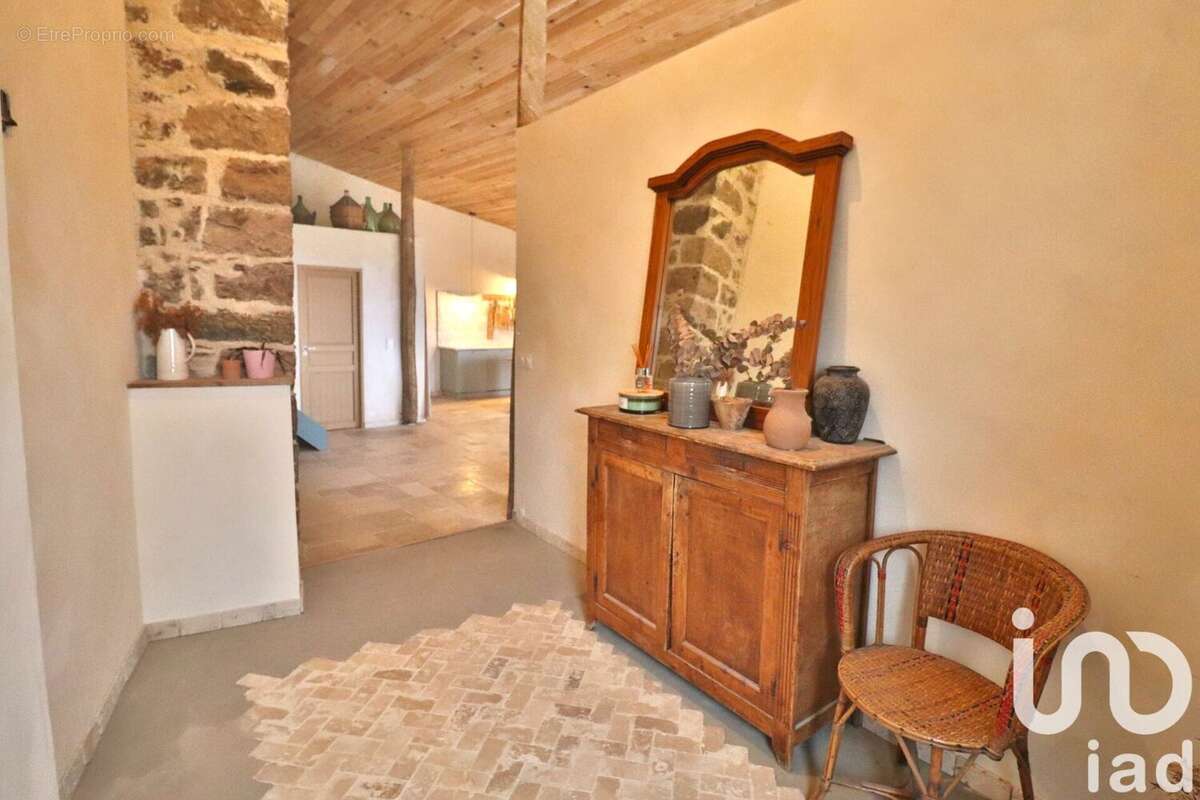 Photo 5 - Maison à LEYNES