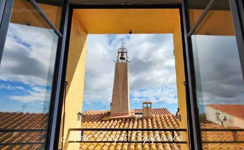 Maison de village 253 m² (169 m² habitables)+ garage + terrasse et mezzanine – Elne Centre historique – Idéal investisseur ou fa - photo 16