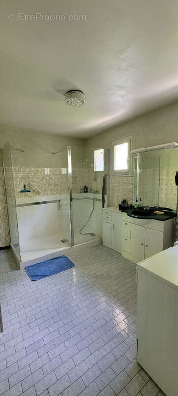 Maison à EQUEVILLON