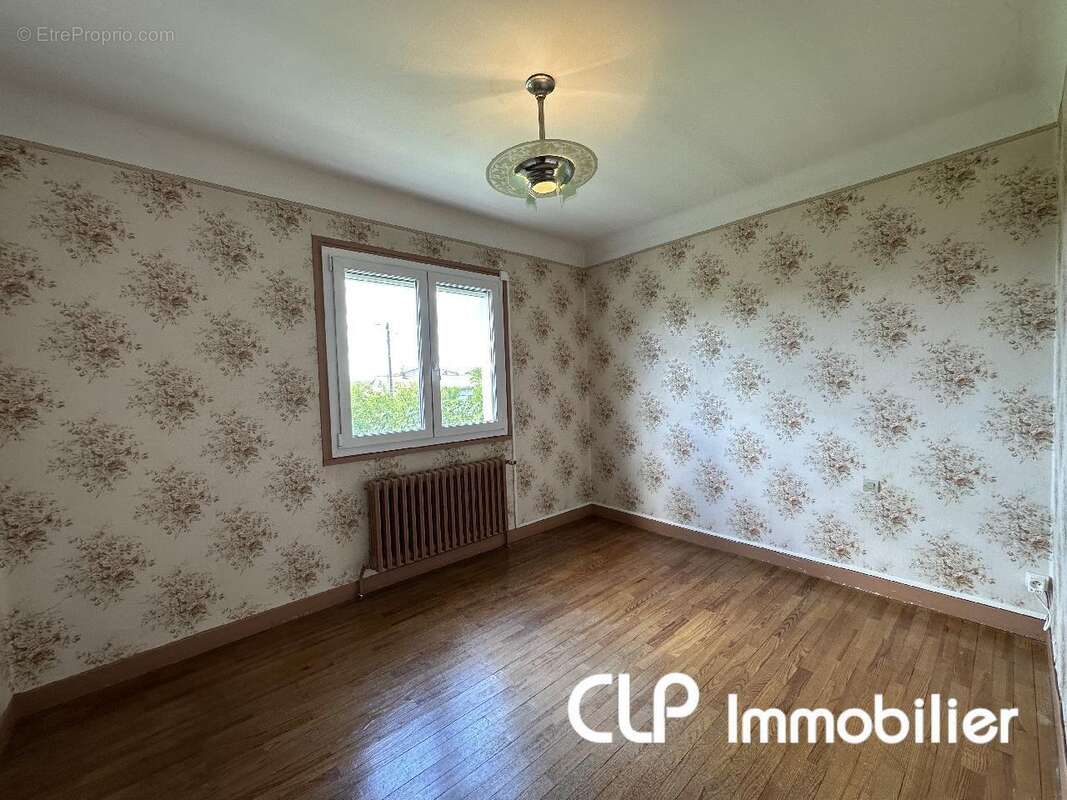 Maison 177 m² à Pierrelatte  - photo 9
