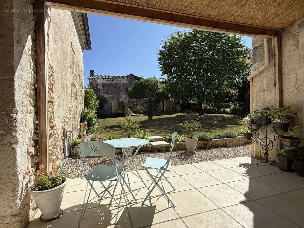 Propriété d’exception à fort potentiel touristique, au cœur de Mareuil-en-Périgord - photo 16