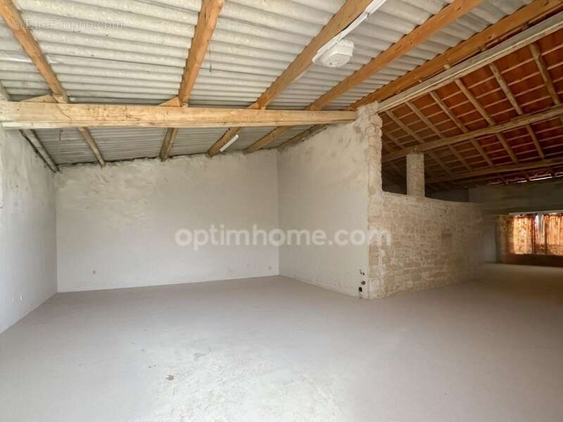 Maison à VALENCE-SUR-BAISE