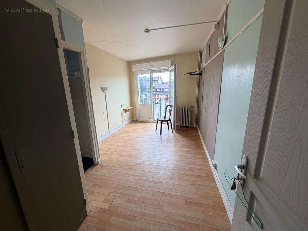 Appartement à IMPHY