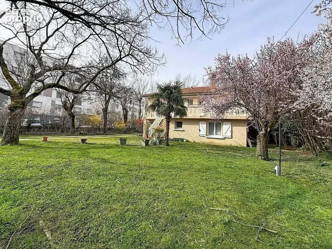 Maison 4 pièces 115 m² à vendre à Grigny (69520) - photo 2