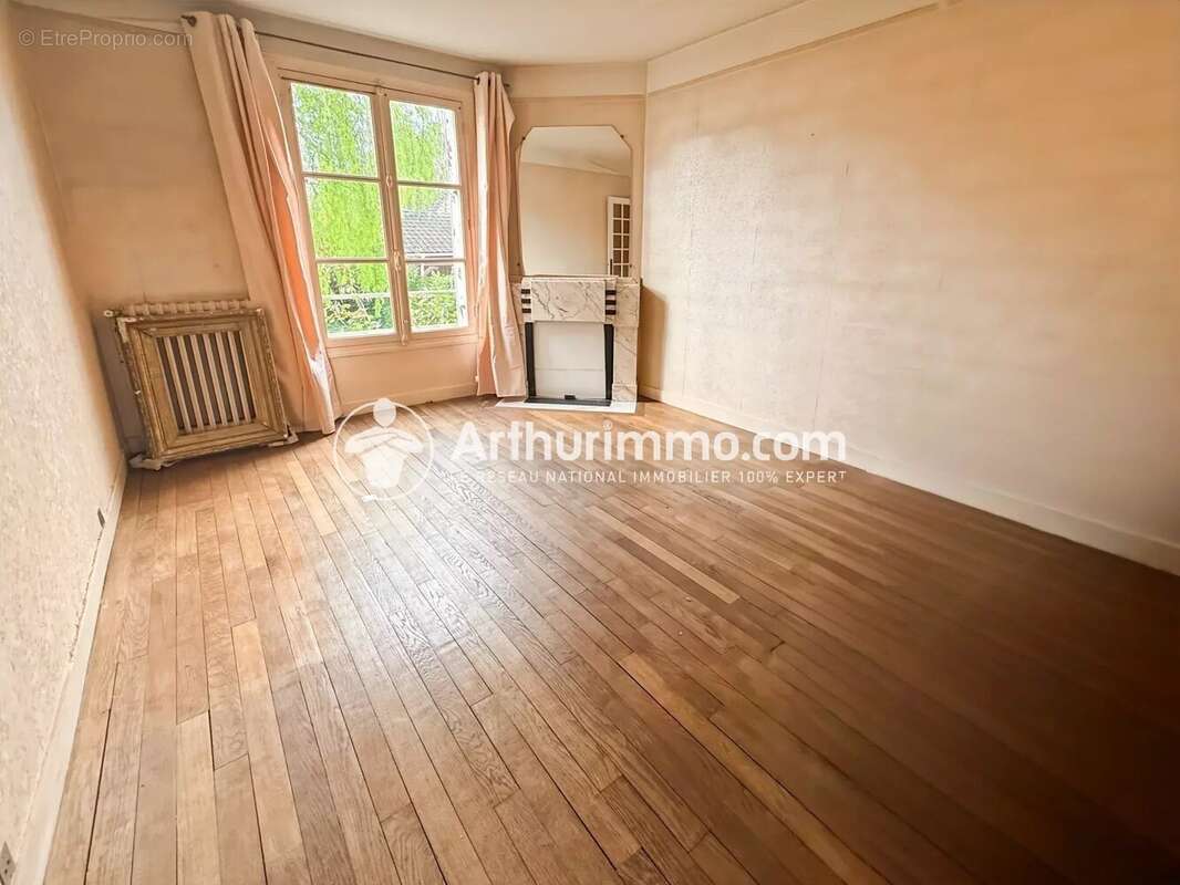 Maison à SOISY-SUR-SEINE