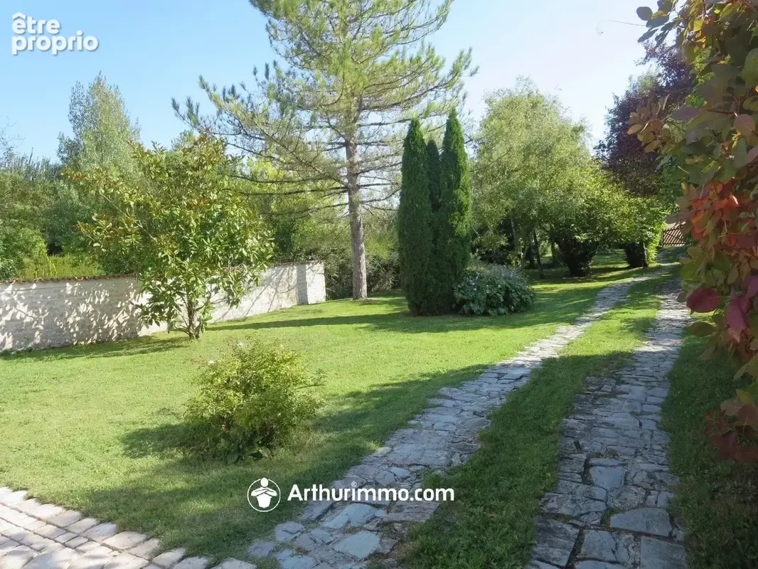 Vente Maison Saint-martin-de-juillers(17400) 335 445ï¿œ - photo 3