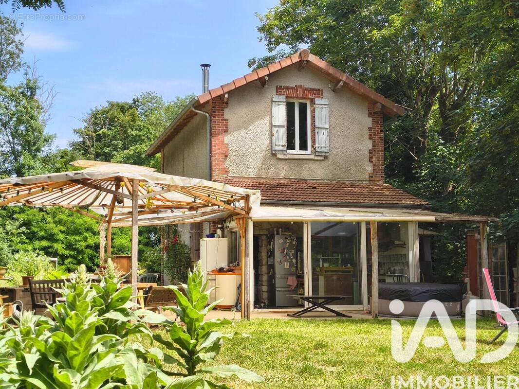 Photo 1 - Maison à SAINT-ARNOULT-EN-YVELINES