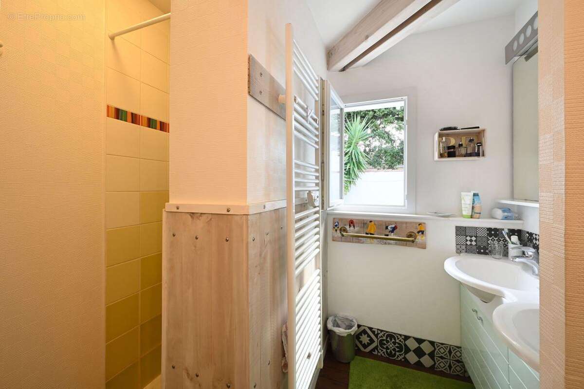 Maison à LA COUARDE-SUR-MER