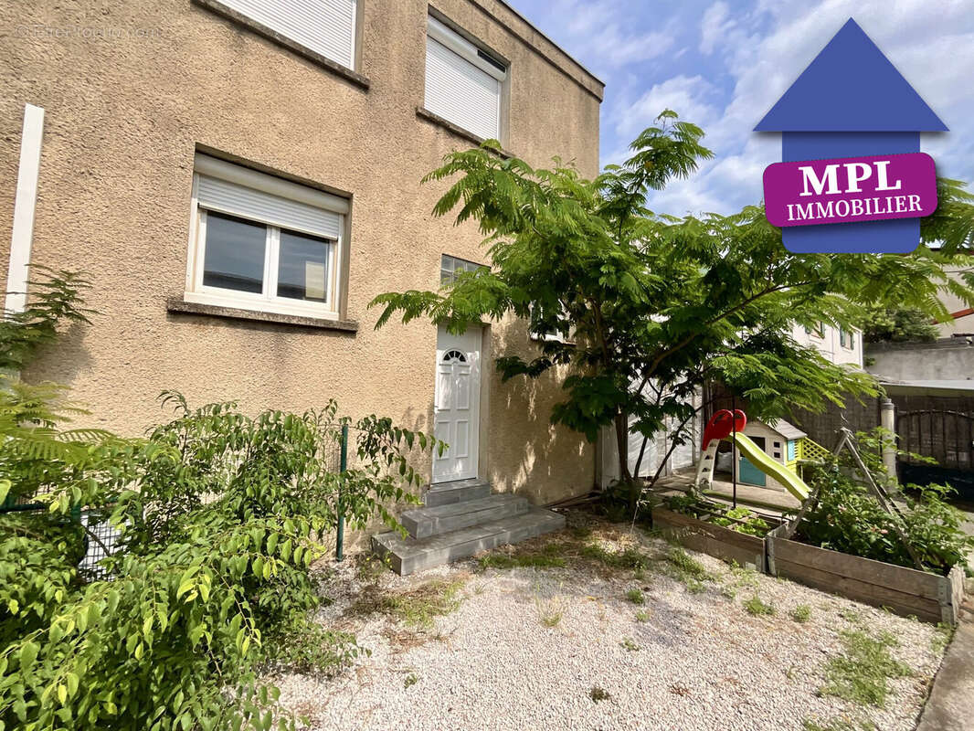 Appartement à CASTELNAU-LE-LEZ