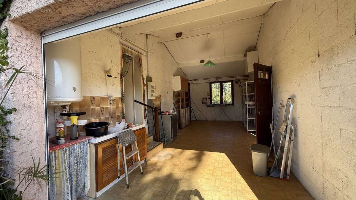 Maison à FIGANIERES