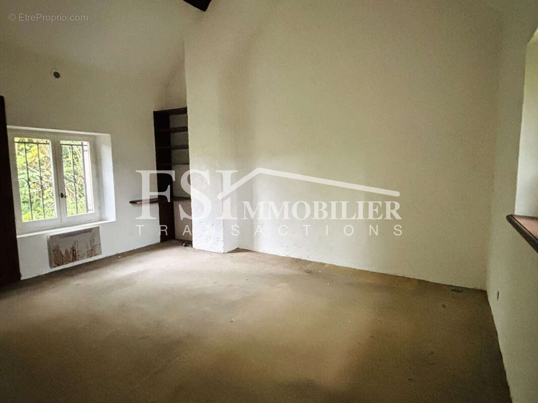 Maison à SAINT-LEU-LA-FORET