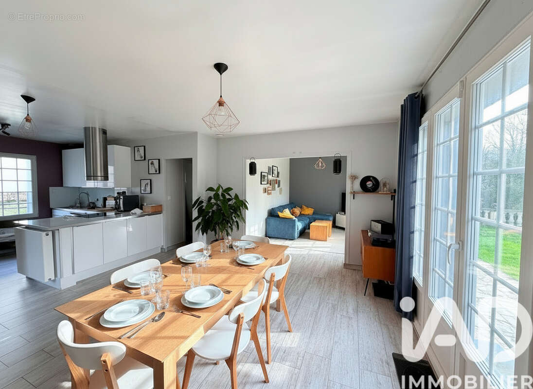 Photo 4 - Maison à SARCELLES