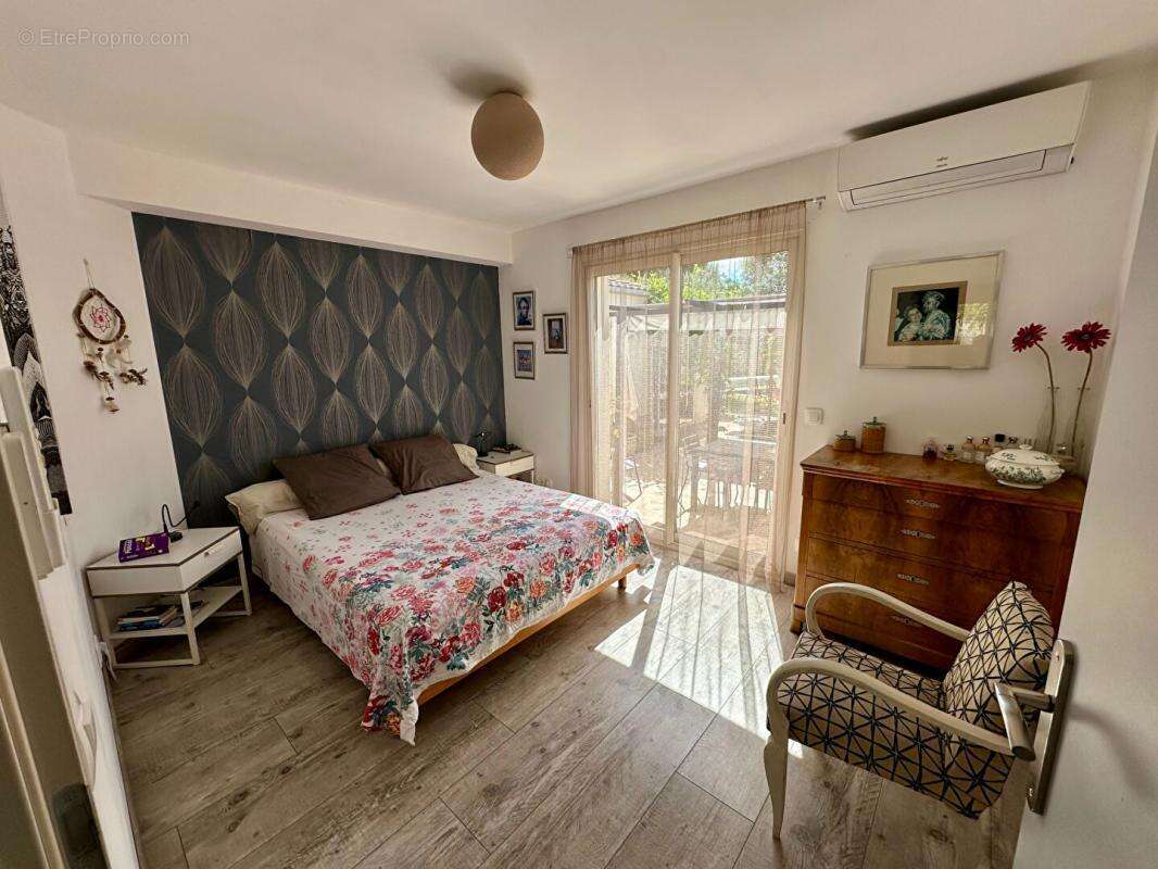 Maison à COURNONTERRAL