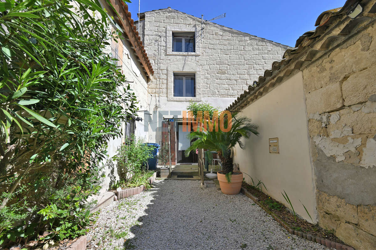 Maison à LE CAILAR