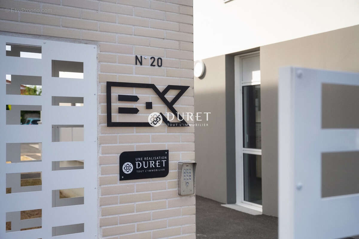 Commerce 124 m² à Clisson  - photo 2