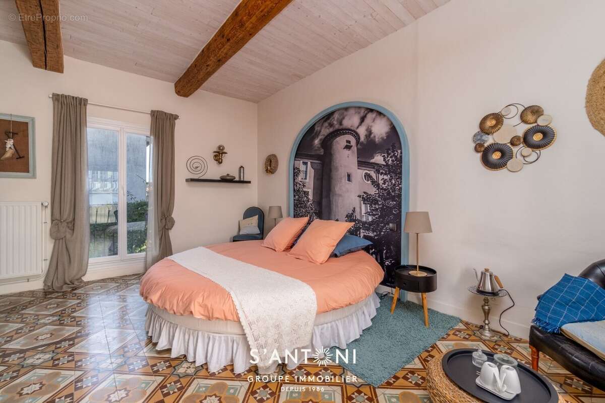Maison à BESSAN