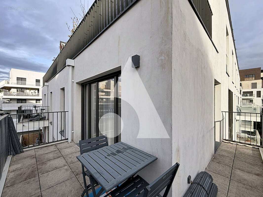 Appartement à RUEIL-MALMAISON